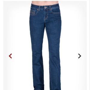 NWT Cowgirl Tuff DMFI DeLux Jeans size 38